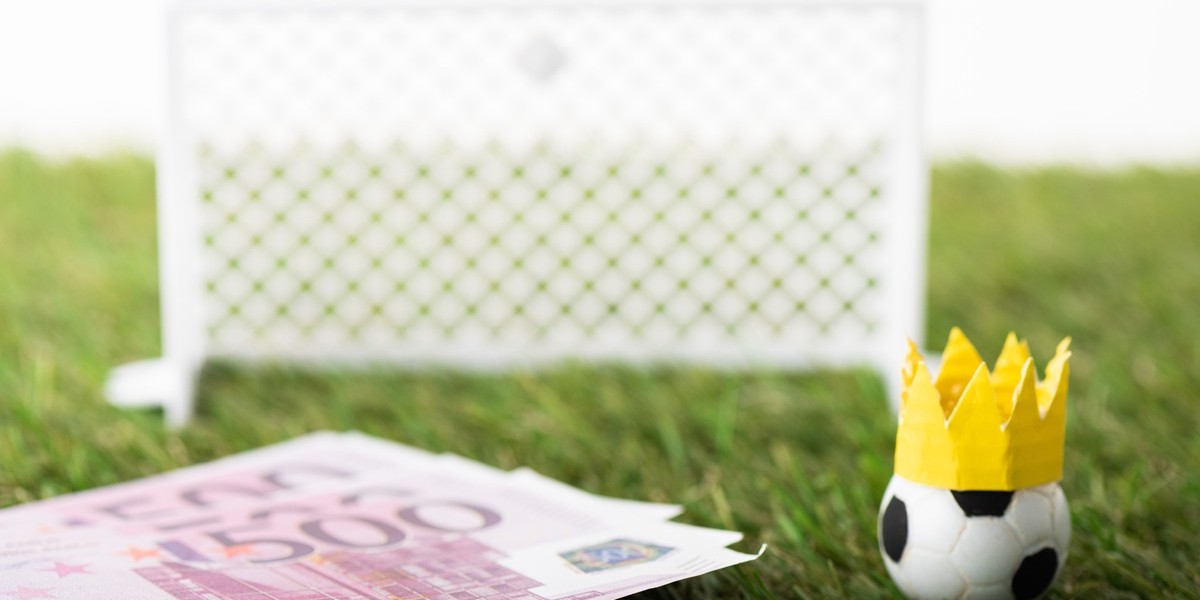 Exploring the World of Online Sports Betting: Tendencies, Regulations, and Responsible Play